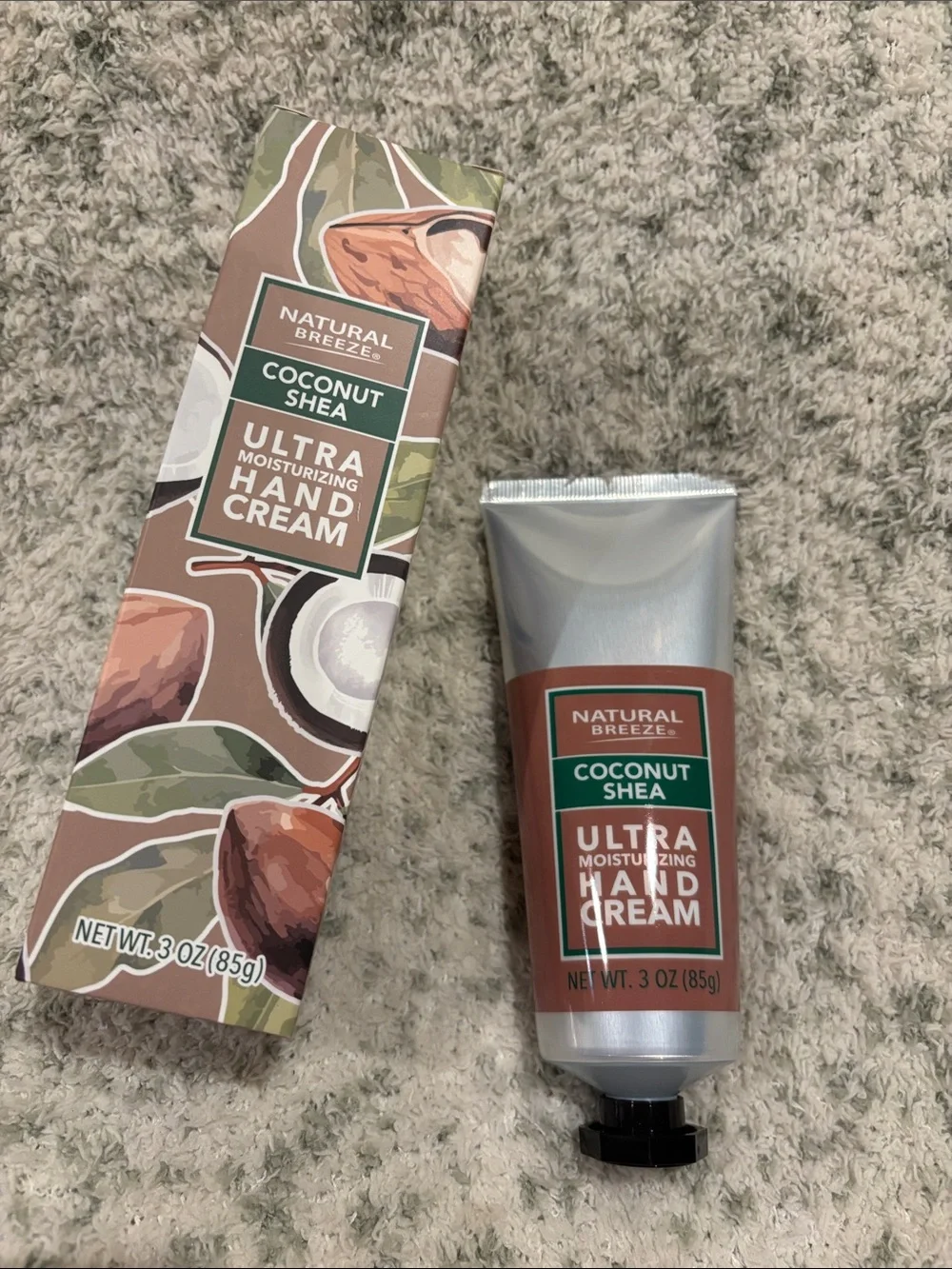 Natural Breeze Scented Coconut Shea Ultra Moisturizing Hand Cream NWT 3oz
